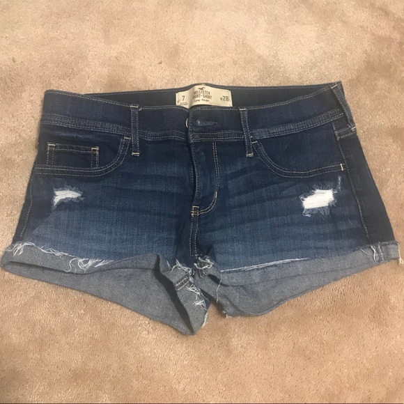 Hollister Jorts - Picture 1 of 2